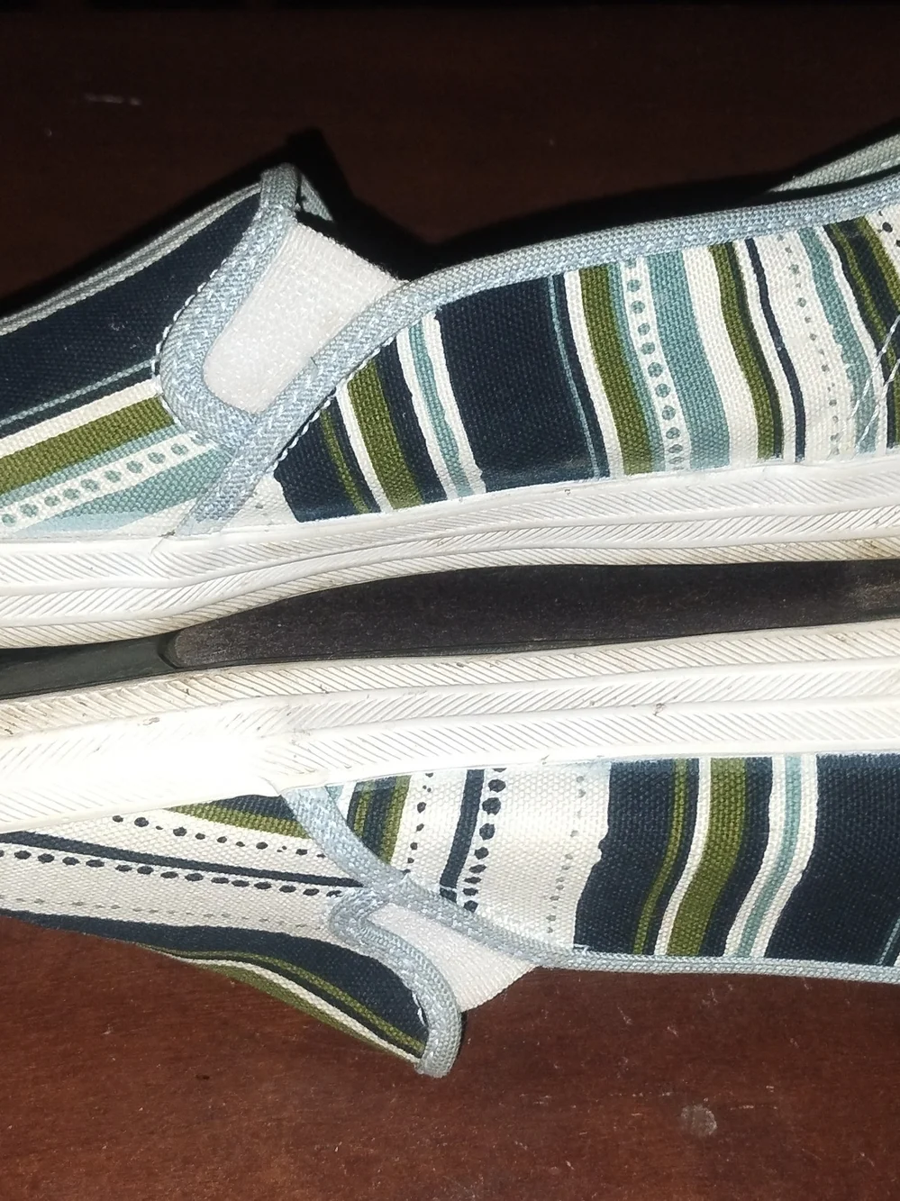 Keds Size 7.5 Slip On Sneakers Loafers